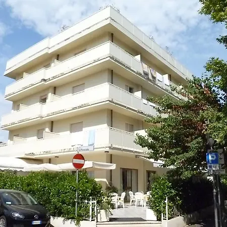 Hotel Astor 2*